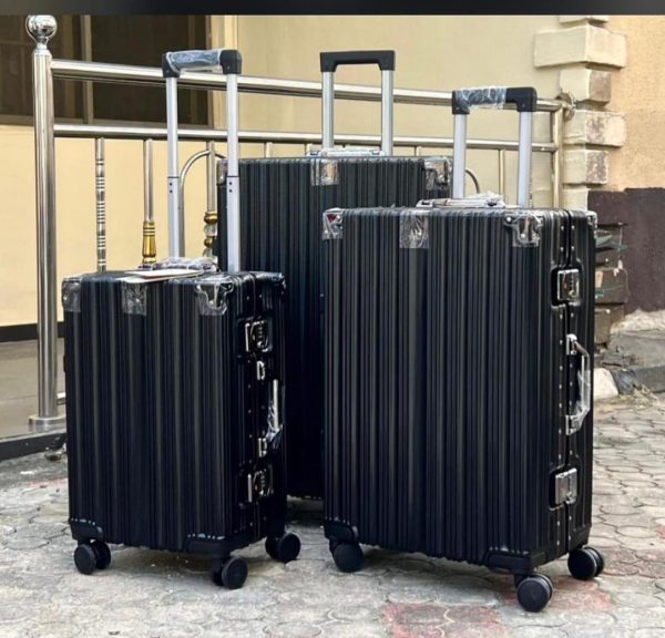 Luxurious travel boxes